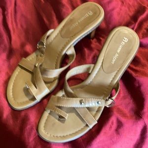 Etienne Aigner tan kitten heel sandals size 9M